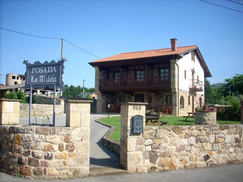 Posada La Aldea Affittacamere Orena Esterno foto